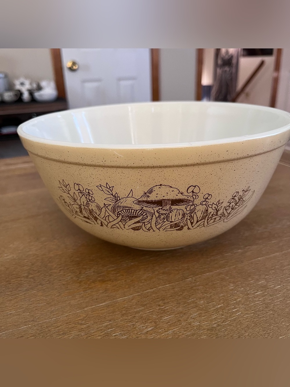Vintage Pyrex Forest Fancies Mushroom Bowl #403 2.5 quart
